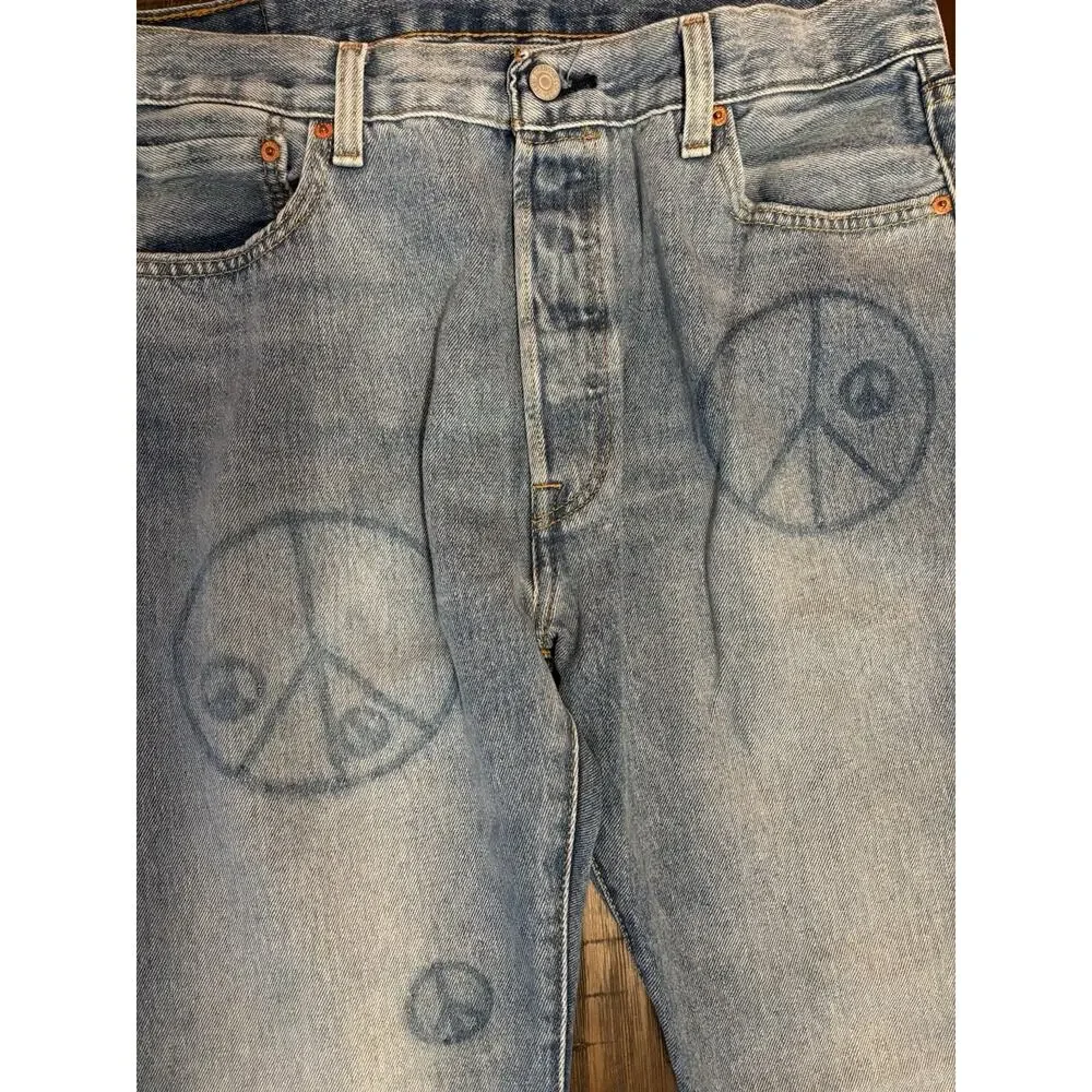 Levis celebrate 150